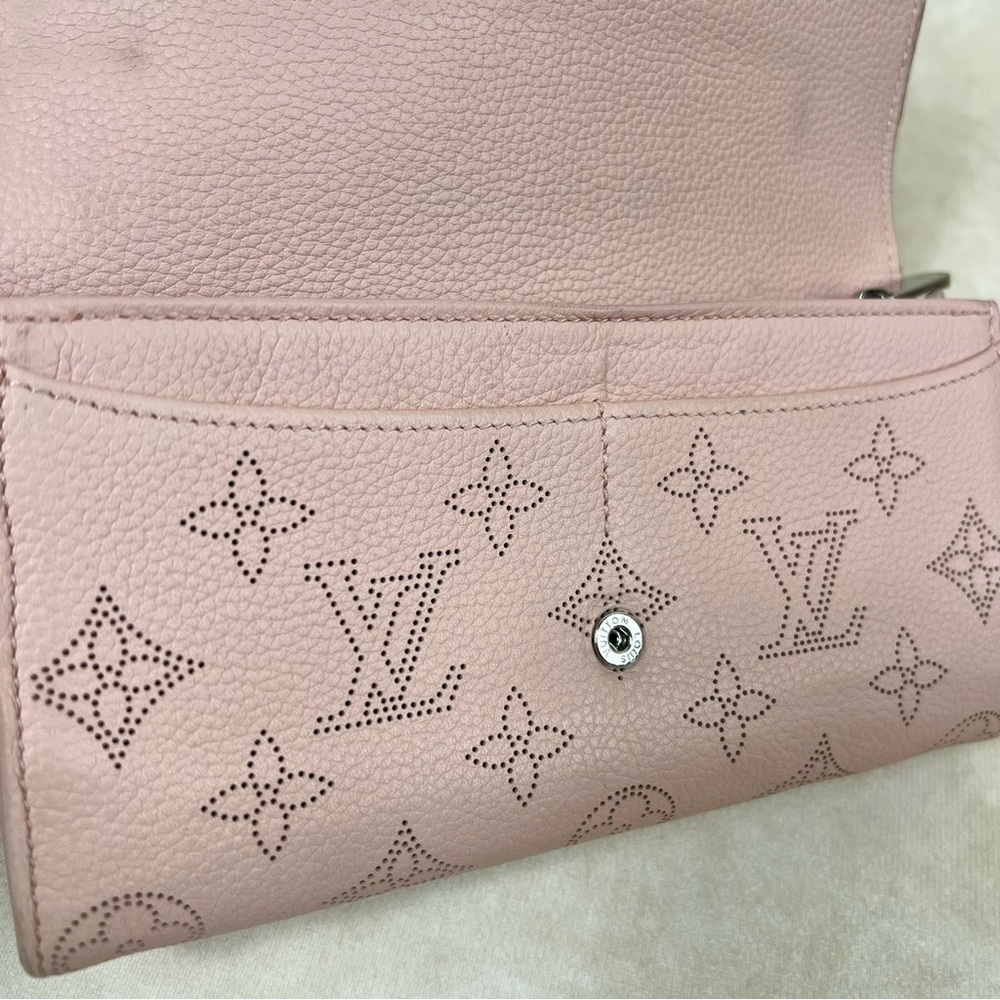 Louis Vuitton Pink Empreinte Leather Wallet - Picture 6 of 15